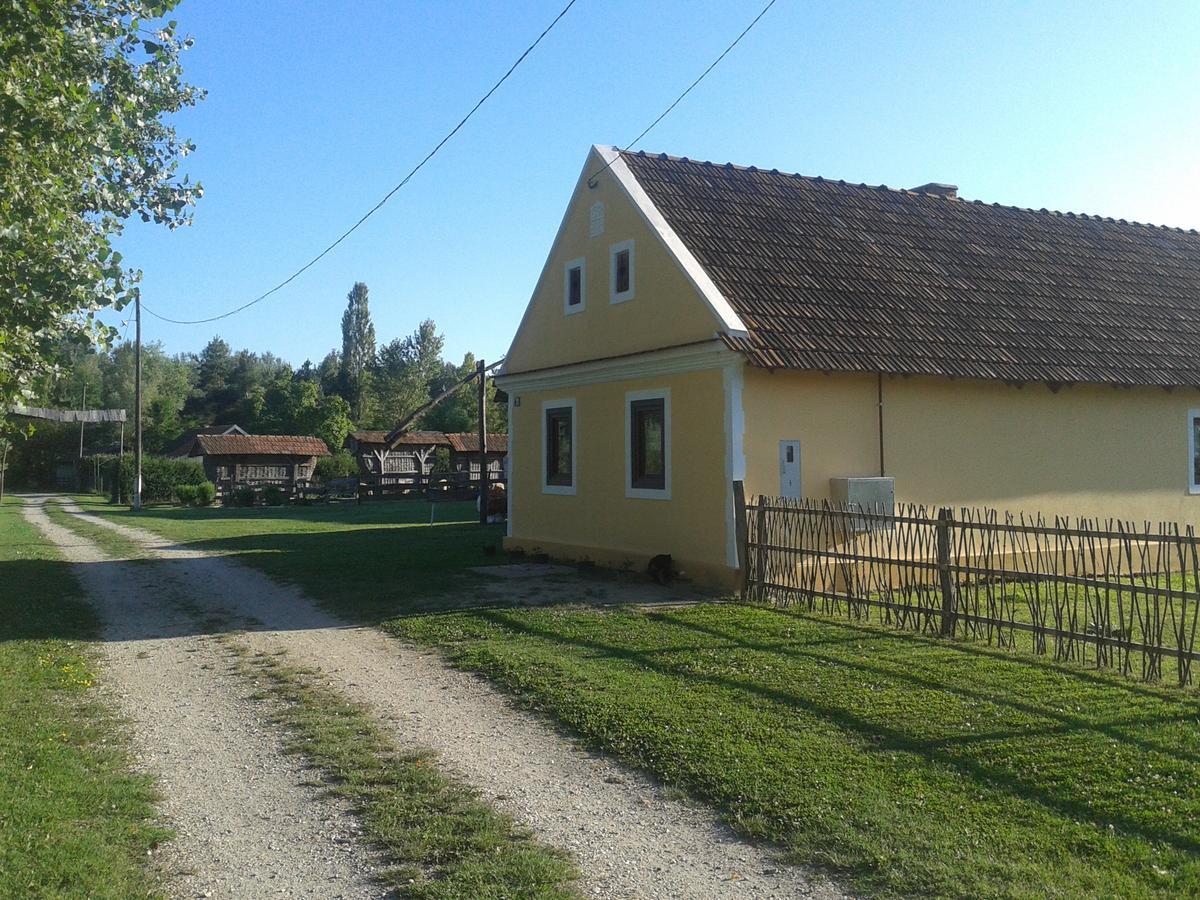 Country House Ivancan Molve Екстер'єр фото