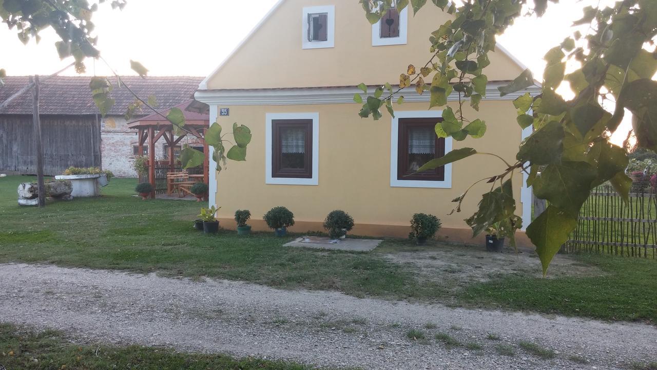 Country House Ivancan Molve Екстер'єр фото